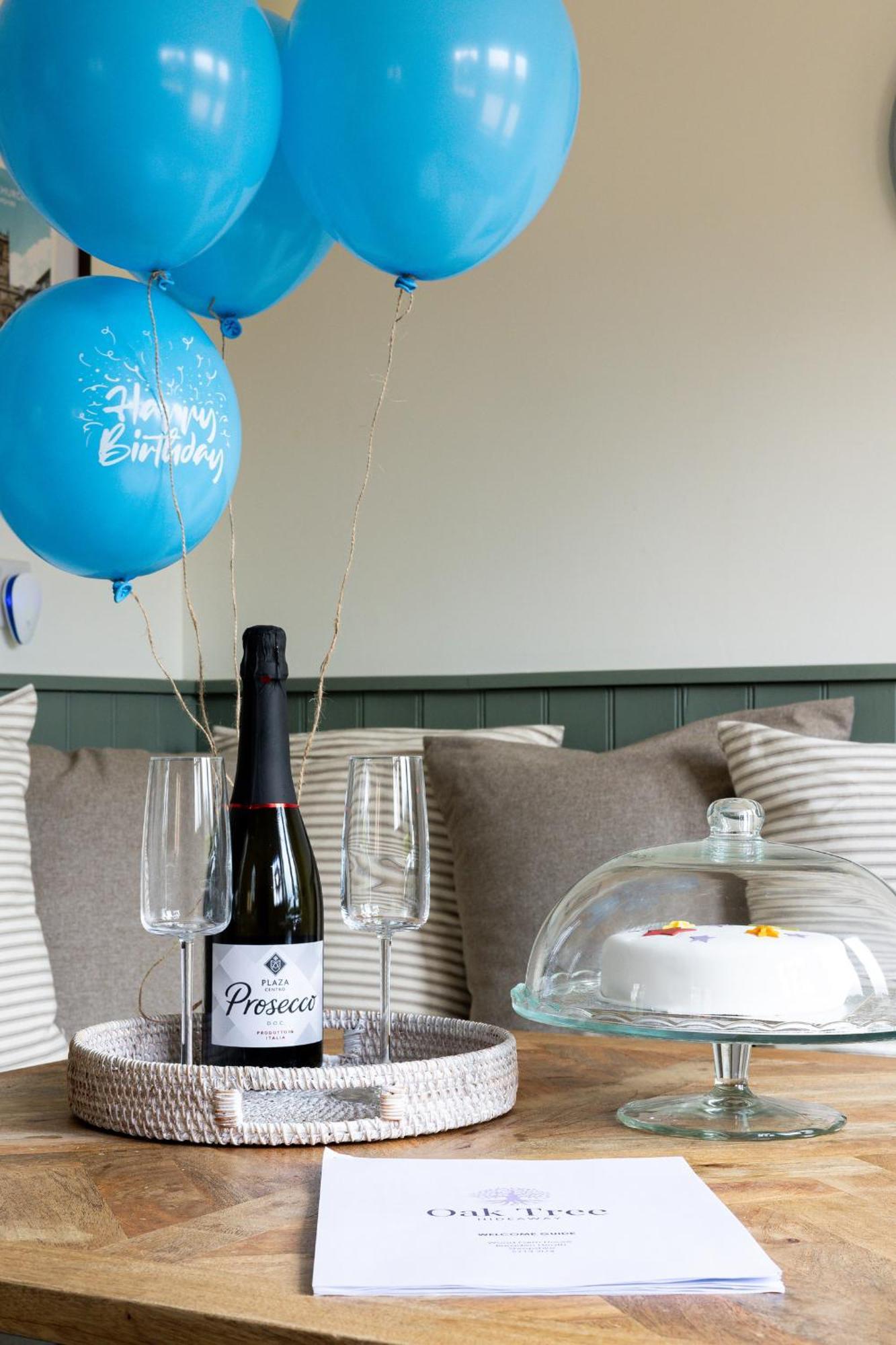 Oak Tree Hideaway Βίλα Whitchurch  Εξωτερικό φωτογραφία