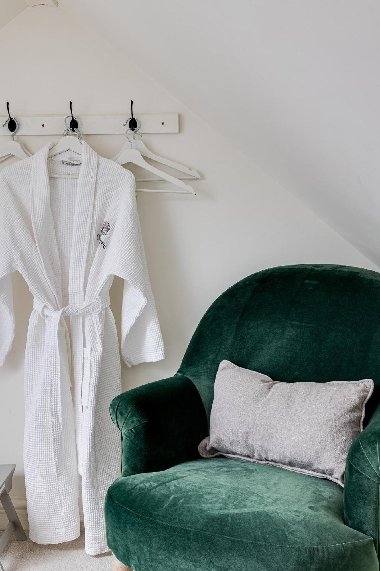 Oak Tree Hideaway Βίλα Whitchurch  Εξωτερικό φωτογραφία